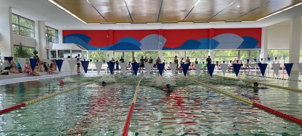 SeesternCup im grünen Wasser und Trainerverabschiedung
